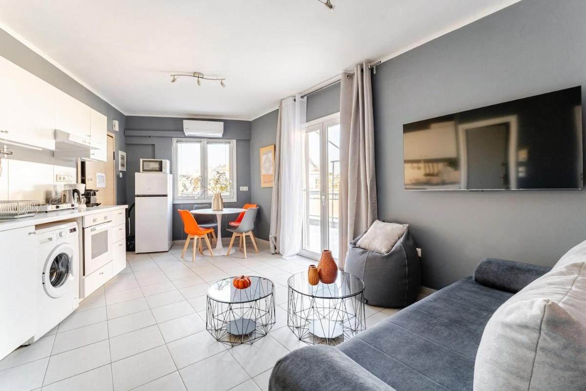 Lovely Apt W/Heated Jacuzzi &Full Acropolis View Atenas Exterior foto
